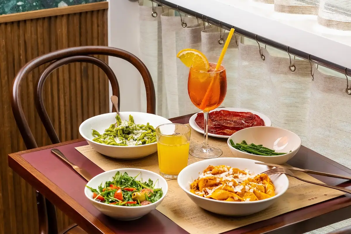 Emilias baker street food