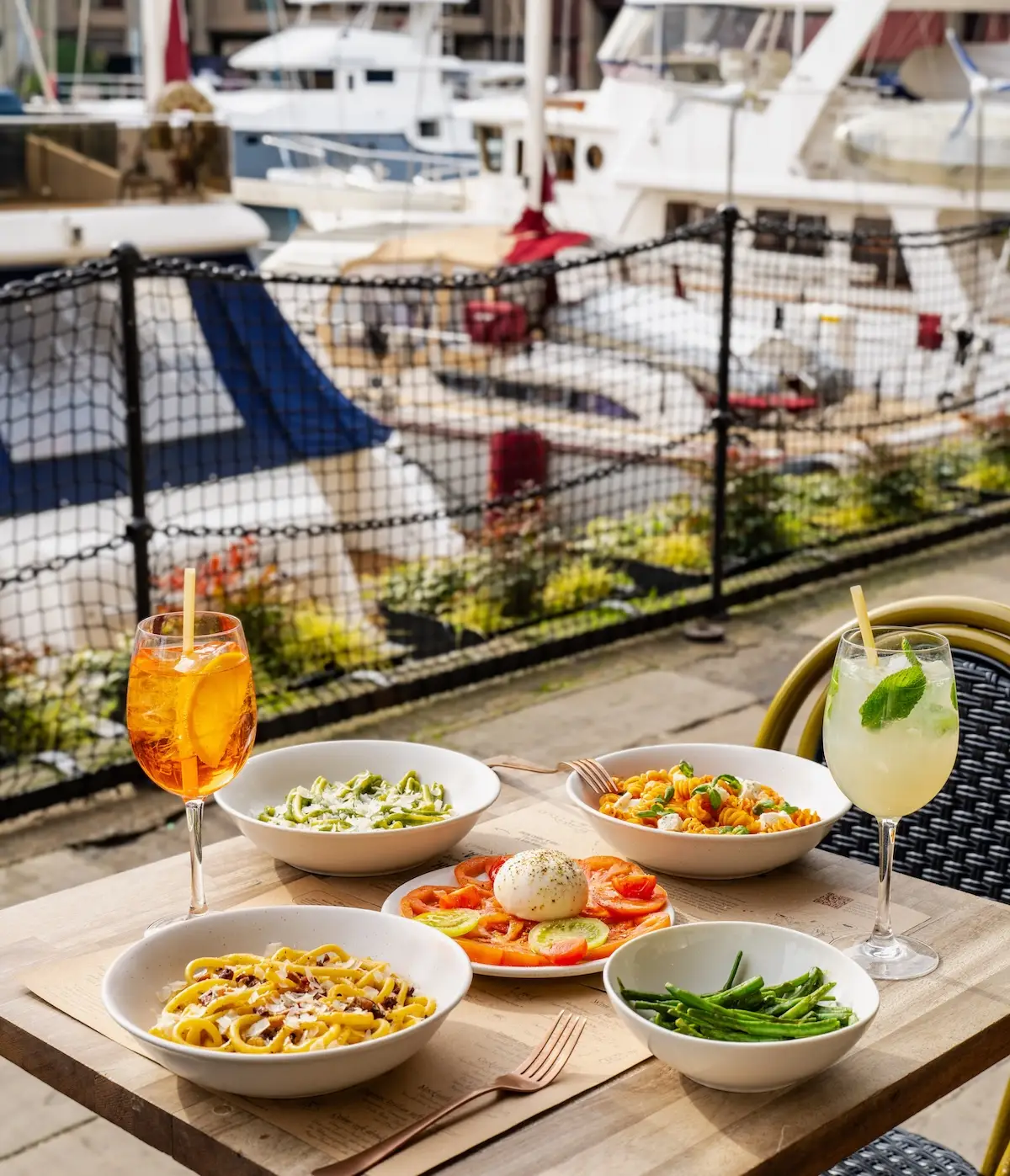 Italian pasta restaurant in London near Tower Bridge